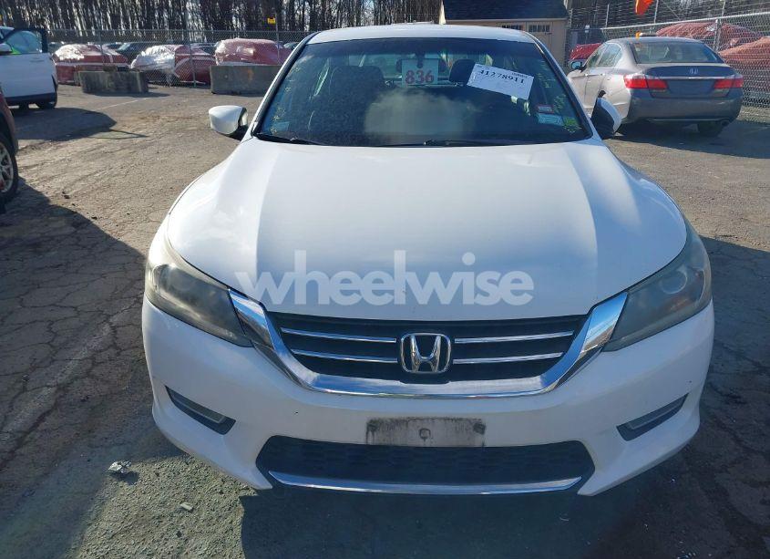 Photo 13 of 2013 Honda Accord SPORT (VIN 1HGCR2F51DA076698)