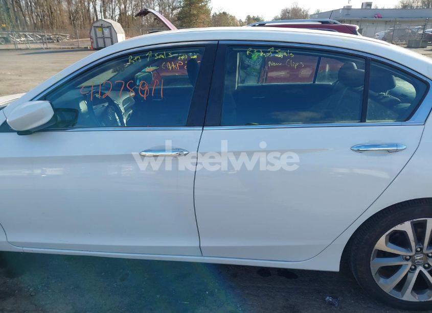 Photo 15 of 2013 Honda Accord SPORT (VIN 1HGCR2F51DA076698)