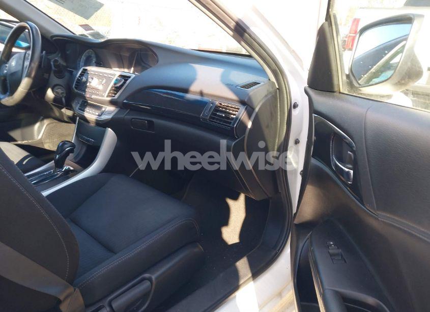 Photo 5 of 2013 Honda Accord SPORT (VIN 1HGCR2F51DA076698)