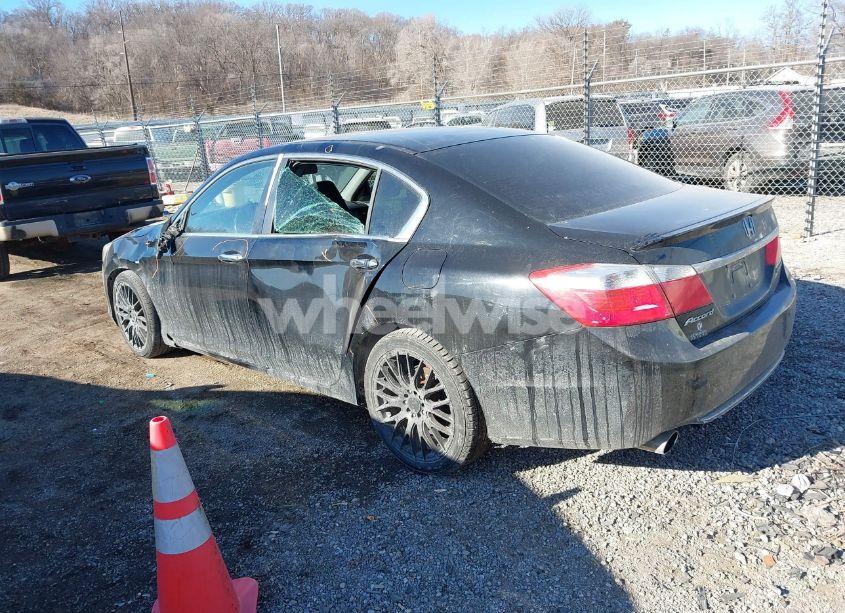 Photo 3 of 2013 Honda Accord SPORT (VIN 1HGCR2F51DA237311)