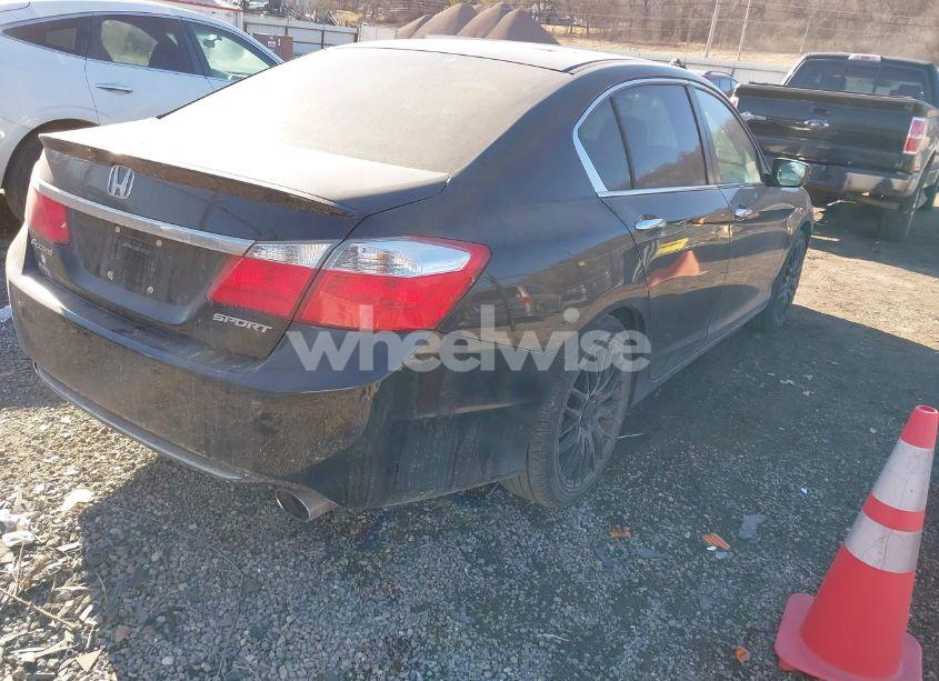 Photo 4 of 2013 Honda Accord SPORT (VIN 1HGCR2F51DA237311)