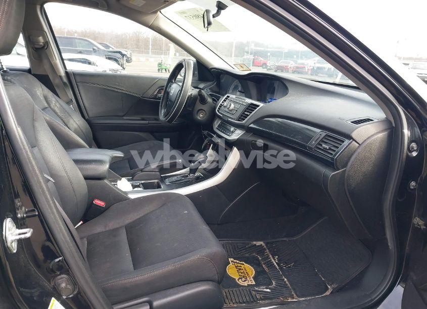 Photo 5 of 2013 Honda Accord SPORT (VIN 1HGCR2F51DA247322)