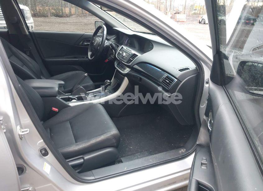 Photo 5 of 2013 Honda Accord SPORT (VIN 1HGCR2F51DA263438)