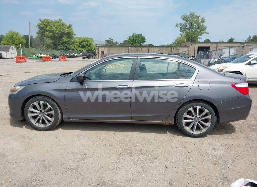 Photo 14 of 2014 Honda Accord SPORT (VIN 1HGCR2F51EA028782)
