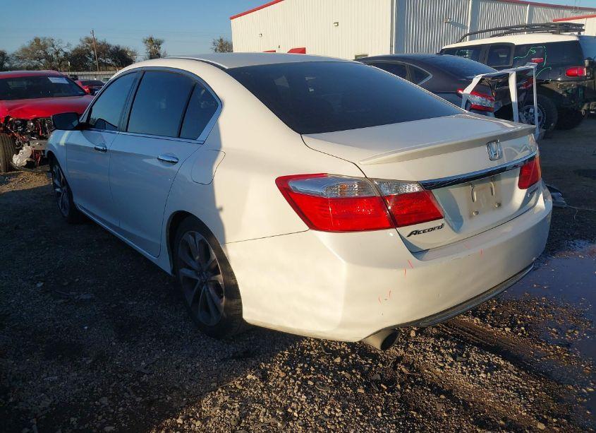 Photo 3 of 2014 Honda Accord SPORT (VIN 1HGCR2F51EA088299)