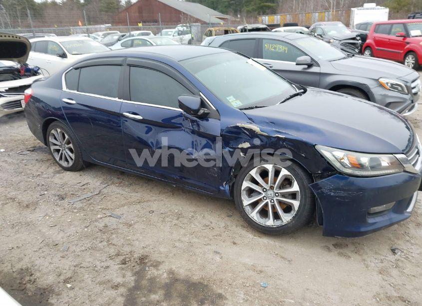 Photo 13 of 2014 Honda Accord SPORT (VIN 1HGCR2F51EA098217)