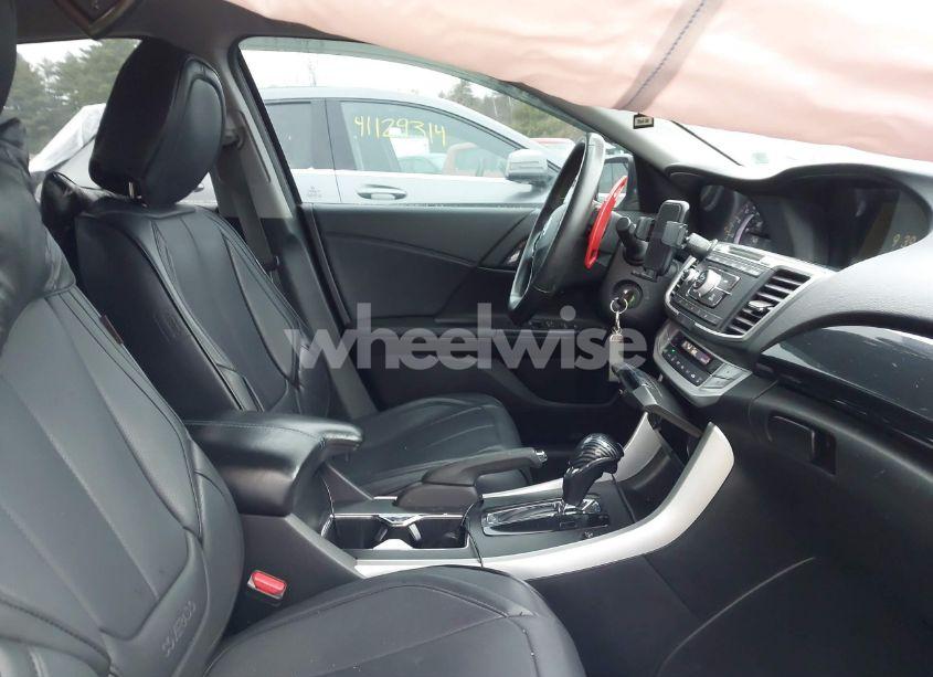 Photo 5 of 2014 Honda Accord SPORT (VIN 1HGCR2F51EA098217)