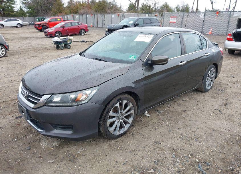 Photo 2 of 2014 Honda Accord SPORT (VIN 1HGCR2F51EA250674)