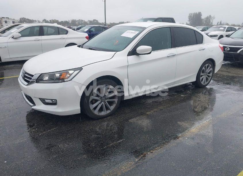 Photo 2 of 2014 Honda Accord SPORT (VIN 1HGCR2F51EA274912)