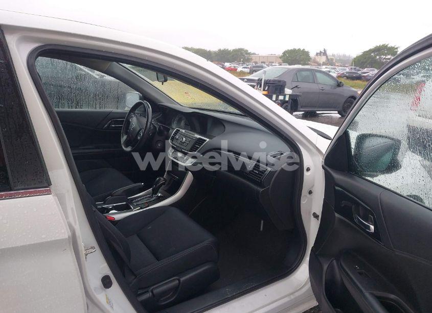 Photo 5 of 2014 Honda Accord SPORT (VIN 1HGCR2F51EA274912)