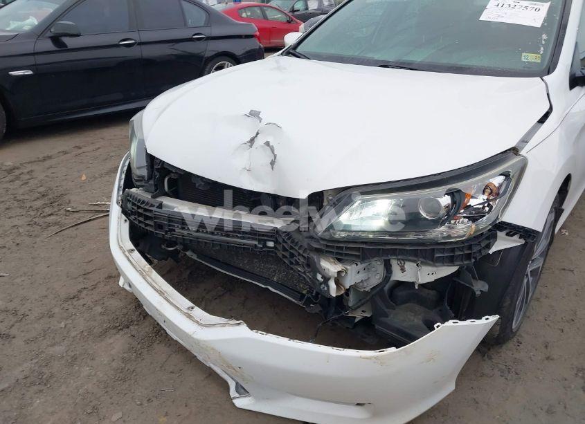 Photo 6 of 2015 Honda Accord SPORT (VIN 1HGCR2F51FA005536)