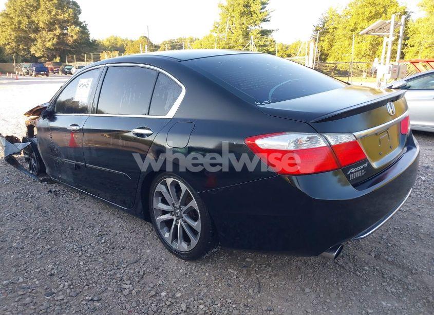 Photo 3 of 2015 Honda Accord SPORT (VIN 1HGCR2F51FA027648)