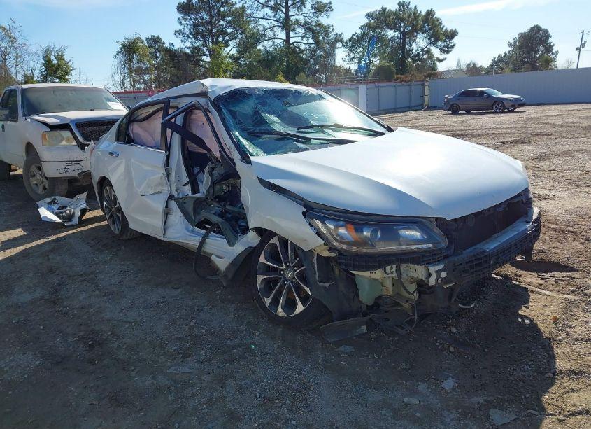 2015 Honda Accord SPORT (VIN 1HGCR2F51FA030842) main photo