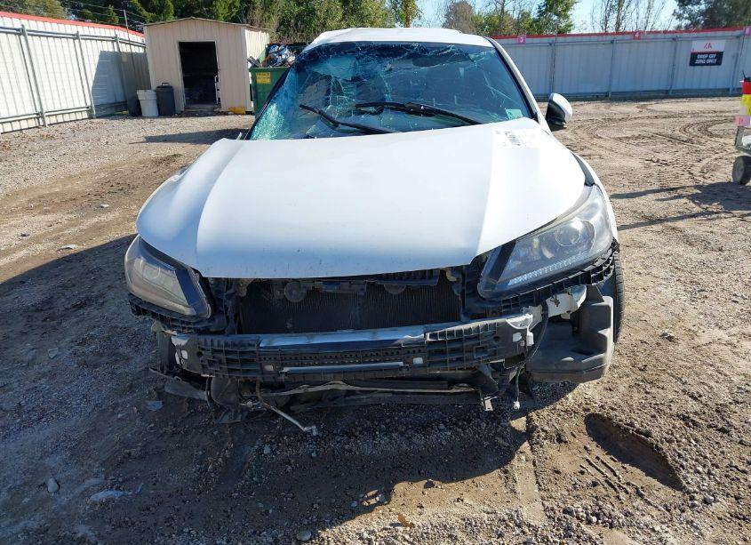 Photo 13 of 2015 Honda Accord SPORT (VIN 1HGCR2F51FA030842)