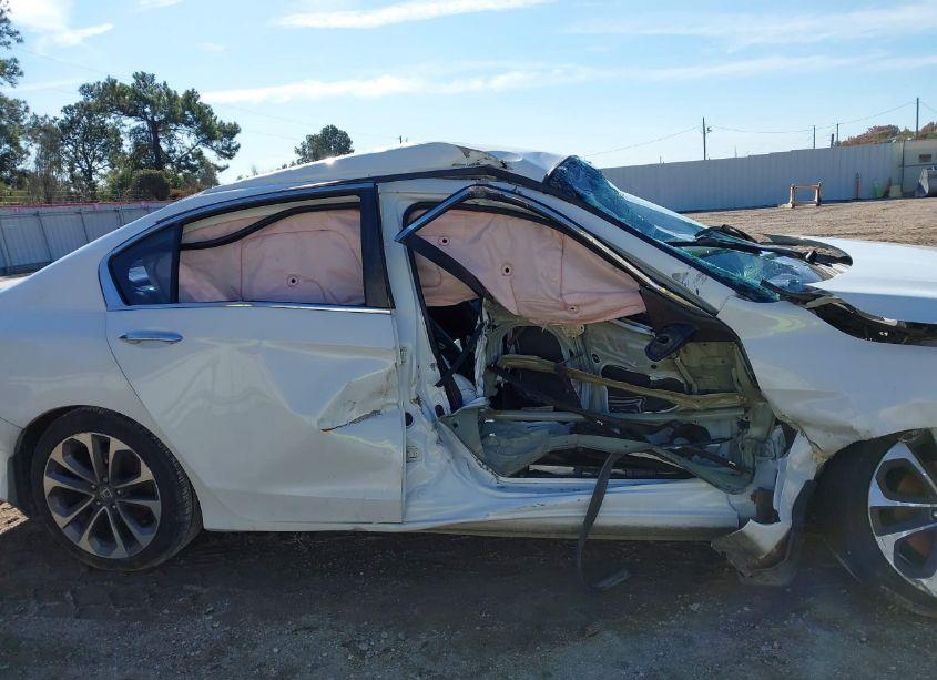 Photo 14 of 2015 Honda Accord SPORT (VIN 1HGCR2F51FA030842)