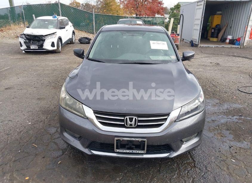 Photo 12 of 2015 Honda Accord SPORT (VIN 1HGCR2F51FA087168)