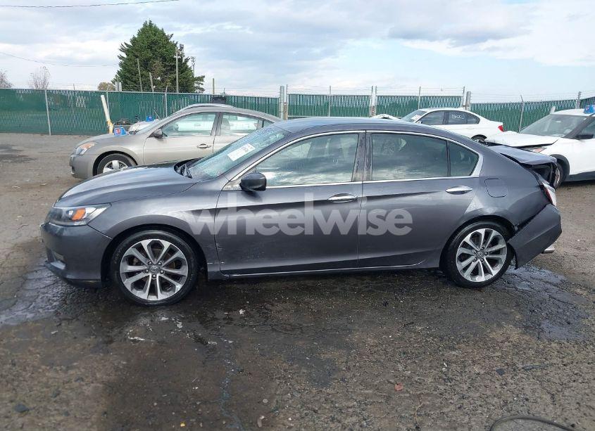 Photo 14 of 2015 Honda Accord SPORT (VIN 1HGCR2F51FA087168)