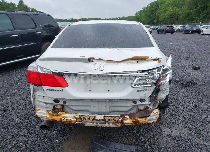 Photo 15 of 2015 Honda Accord SPORT (VIN 1HGCR2F51FA100131)