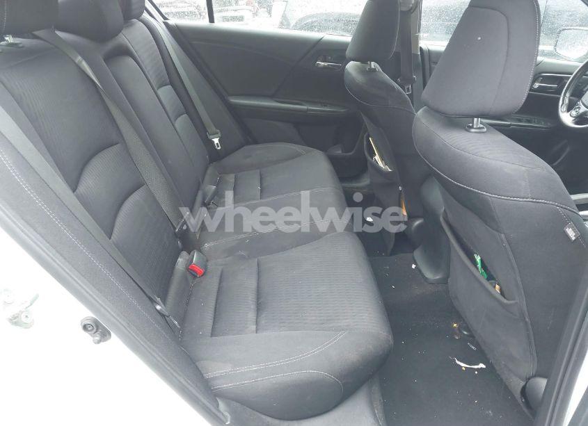 Photo 8 of 2015 Honda Accord SPORT (VIN 1HGCR2F51FA100131)