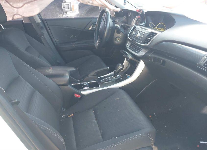 Photo 5 of 2015 Honda Accord SPORT (VIN 1HGCR2F51FA104227)