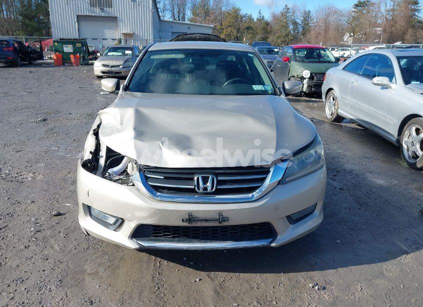 Photo 12 of 2015 Honda Accord SPORT (VIN 1HGCR2F51FA112053)