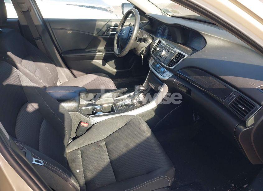 Photo 5 of 2015 Honda Accord SPORT (VIN 1HGCR2F51FA112053)