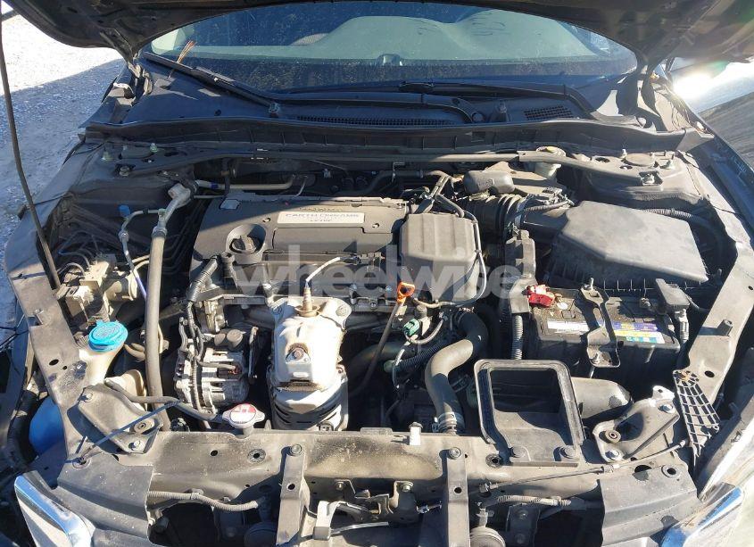 Photo 10 of 2015 Honda Accord SPORT (VIN 1HGCR2F51FA112845)