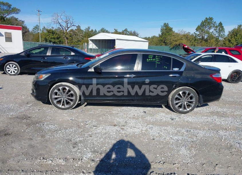 Photo 15 of 2015 Honda Accord SPORT (VIN 1HGCR2F51FA112845)