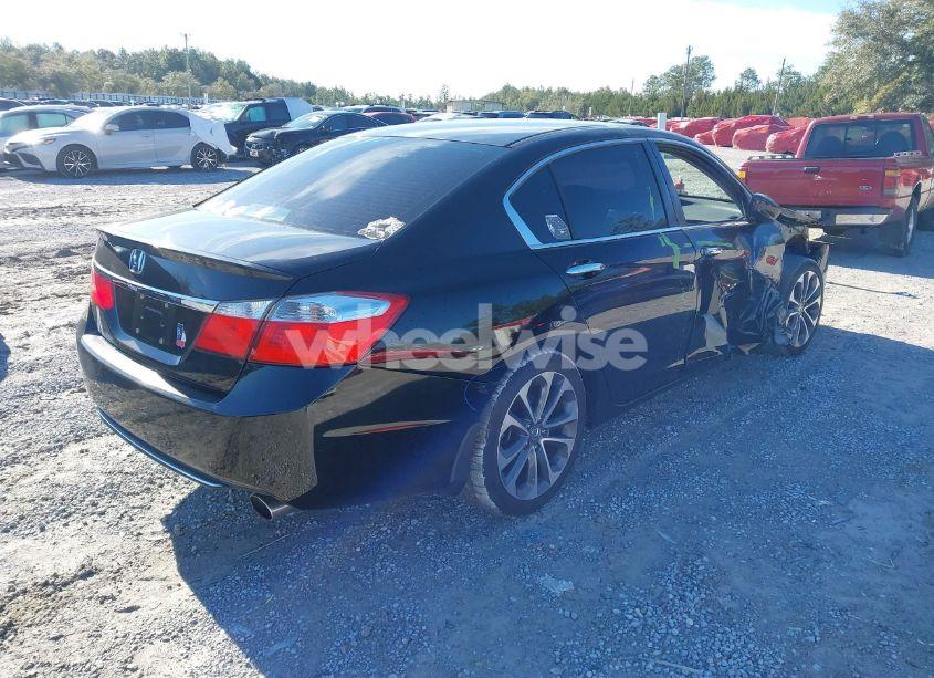 Photo 4 of 2015 Honda Accord SPORT (VIN 1HGCR2F51FA112845)