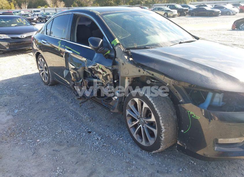 Photo 6 of 2015 Honda Accord SPORT (VIN 1HGCR2F51FA112845)