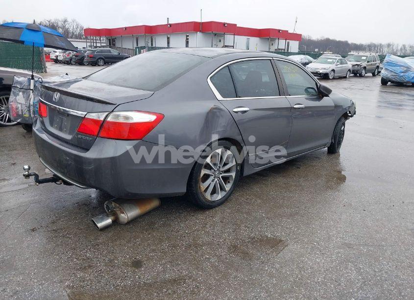 Photo 4 of 2015 Honda Accord SPORT (VIN 1HGCR2F51FA265029)