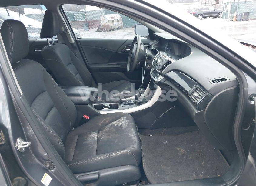 Photo 5 of 2015 Honda Accord SPORT (VIN 1HGCR2F51FA265029)