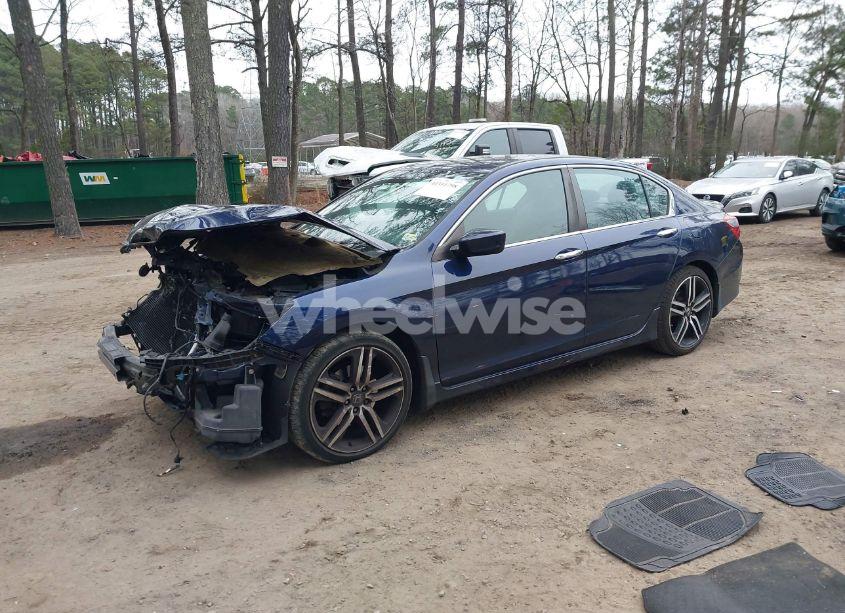 Photo 2 of 2016 Honda Accord SPORT (VIN 1HGCR2F51GA014898)