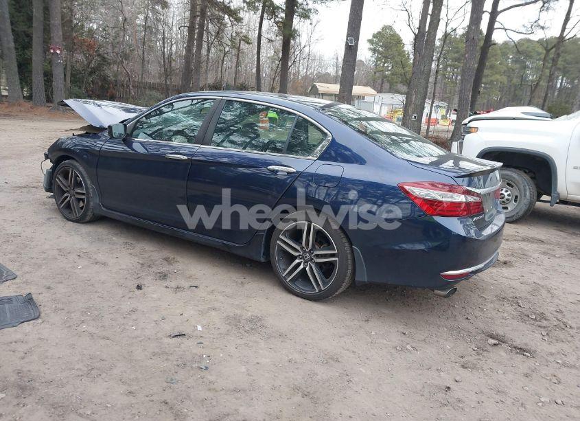 Photo 3 of 2016 Honda Accord SPORT (VIN 1HGCR2F51GA014898)