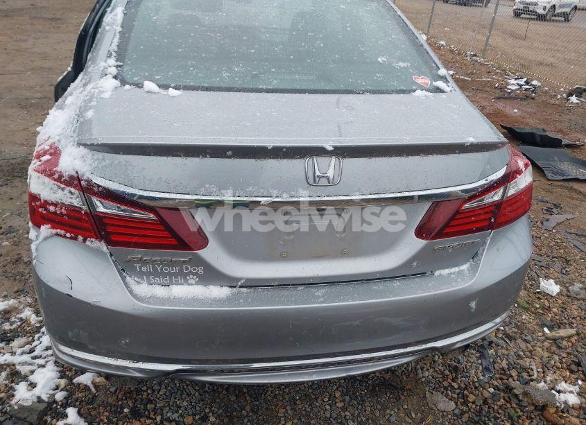 Photo 16 of 2016 Honda Accord SPORT (VIN 1HGCR2F51GA035346)