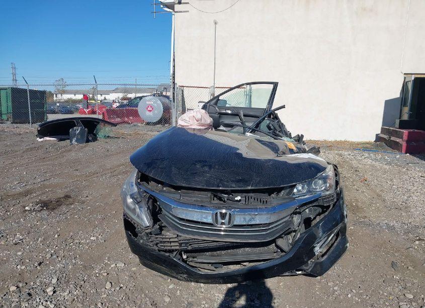 Photo 12 of 2016 Honda Accord SPORT (VIN 1HGCR2F51GA037386)
