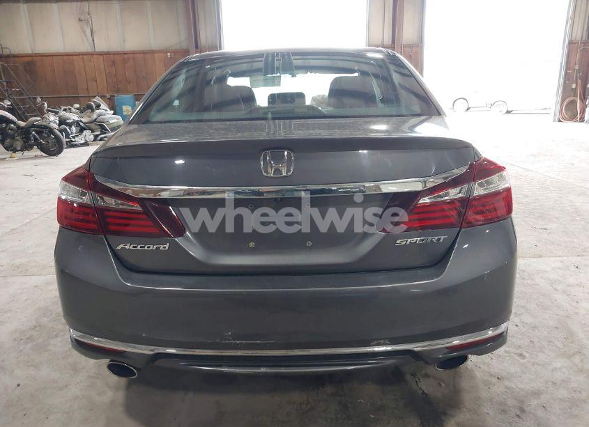 Photo 16 of 2016 Honda Accord SPORT (VIN 1HGCR2F51GA115911)