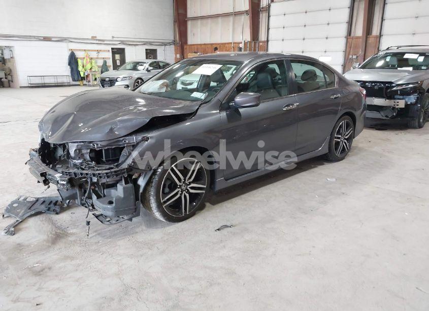 Photo 2 of 2016 Honda Accord SPORT (VIN 1HGCR2F51GA115911)