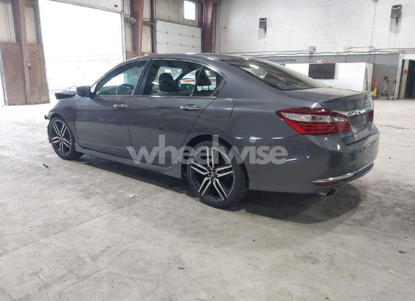 Photo 3 of 2016 Honda Accord SPORT (VIN 1HGCR2F51GA115911)