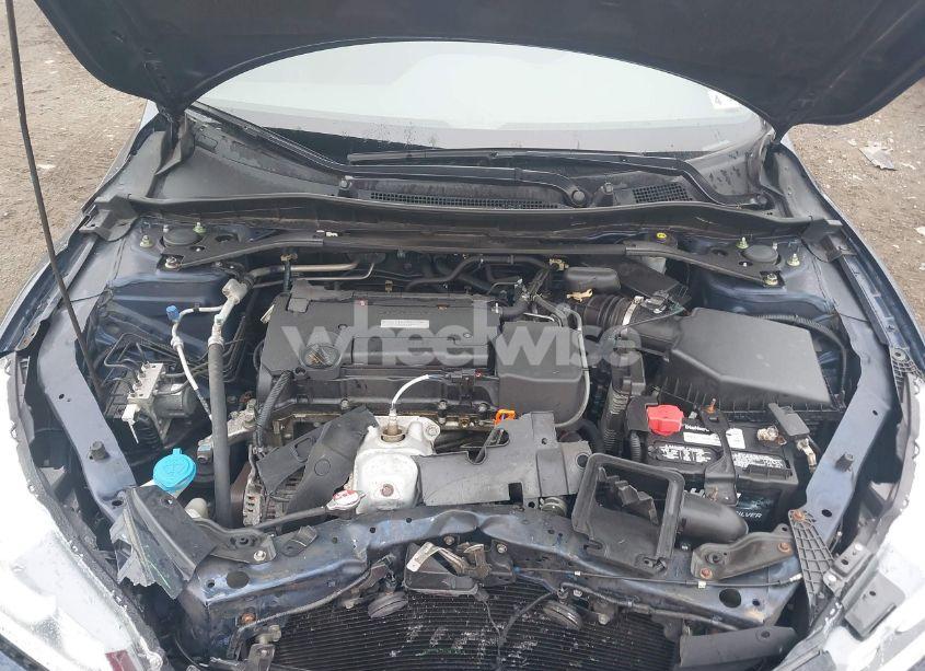 Photo 10 of 2016 Honda Accord SPORT (VIN 1HGCR2F51GA126021)