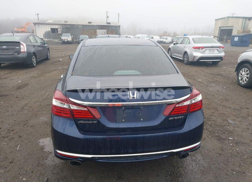 Photo 16 of 2016 Honda Accord SPORT (VIN 1HGCR2F51GA126021)
