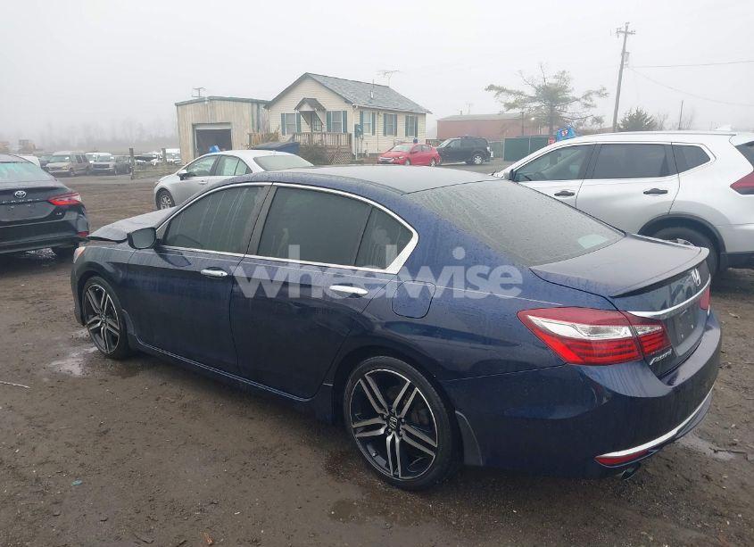 Photo 3 of 2016 Honda Accord SPORT (VIN 1HGCR2F51GA126021)