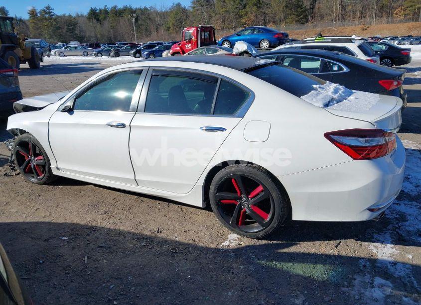 Photo 14 of 2016 Honda Accord SPORT (VIN 1HGCR2F51GA143532)