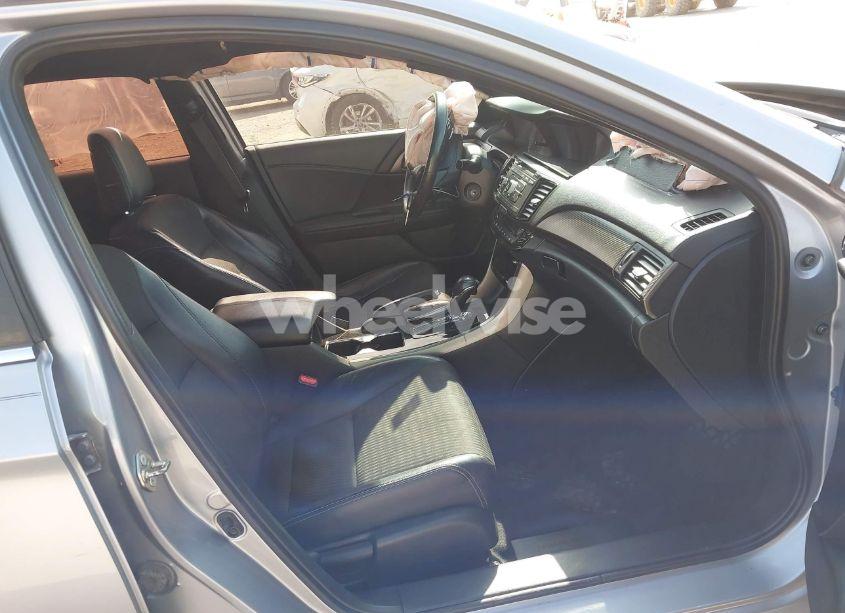 Photo 5 of 2016 Honda Accord SPORT (VIN 1HGCR2F51GA149119)