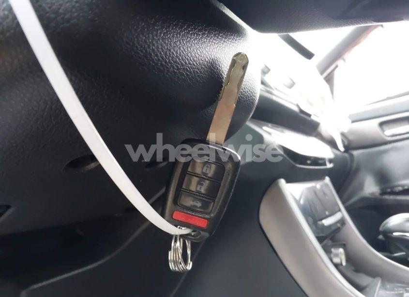 Photo 11 of 2016 Honda Accord SPORT (VIN 1HGCR2F51GA171900)