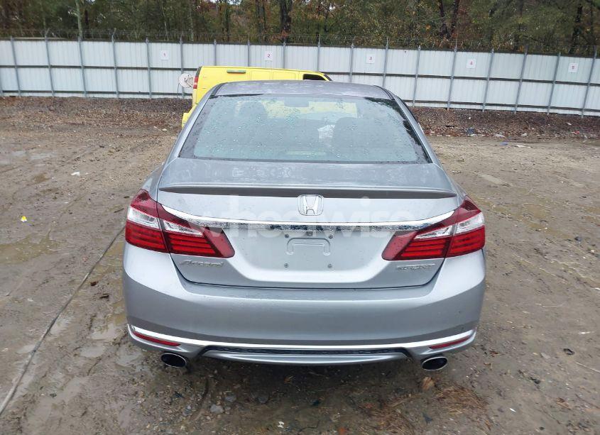 Photo 17 of 2016 Honda Accord SPORT (VIN 1HGCR2F51GA171900)