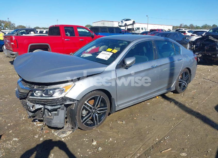 Photo 2 of 2016 Honda Accord SPORT (VIN 1HGCR2F51GA171900)