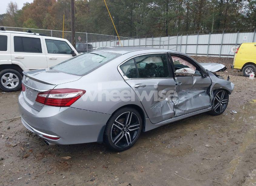 Photo 4 of 2016 Honda Accord SPORT (VIN 1HGCR2F51GA171900)