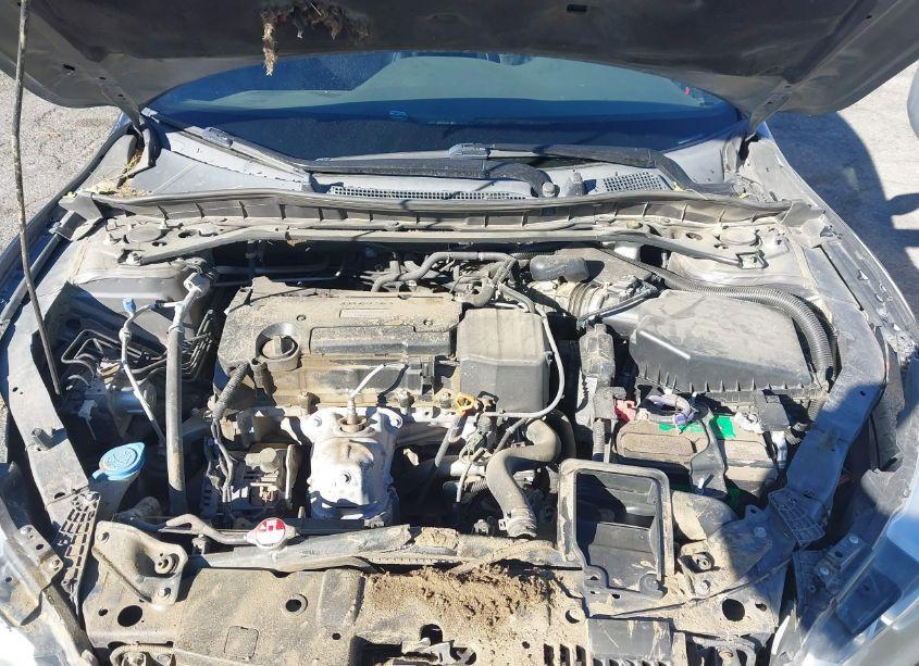 Photo 10 of 2016 Honda Accord SPORT (VIN 1HGCR2F51GA193511)