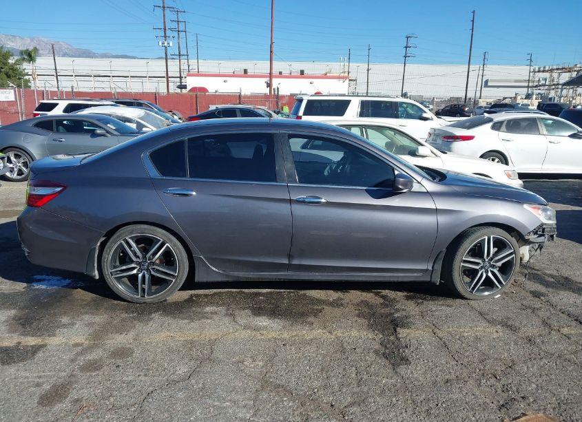 Photo 14 of 2016 Honda Accord SPORT (VIN 1HGCR2F51GA193511)